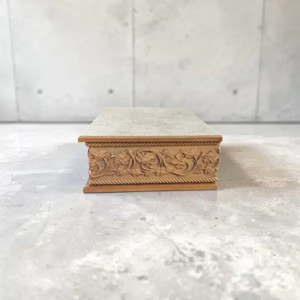 Rölyefli Ham Mdf Kutu Sarmaşık Oymalı Kenar Beton Zemin