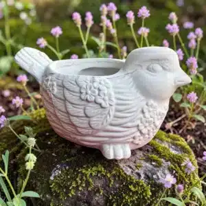 Kuş Figürlü Saksı: Baharın Cıvıl Cıvıl Enerjisini Evinize Taşıyan Tasarım