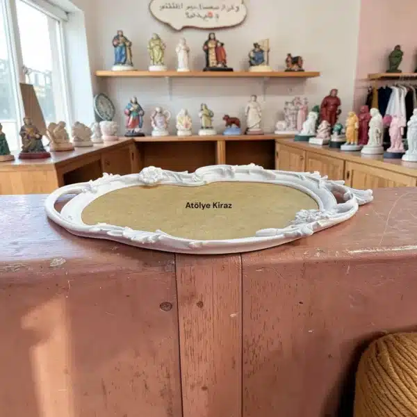 Boyanabilir Kulplu Ahşap Tepsi Polyester Çiçek Aplikli Atölye Kiraz