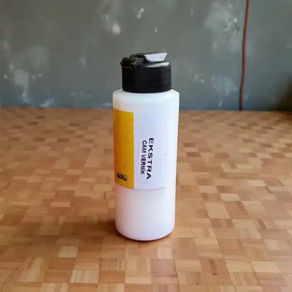 Queen Craft Ekstra Cam Vernik: 120 Ml Su Bazlı Parlak Koruyucu Cila