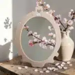 Dekoratif Ayna Çerçevesi: Yaşam Alanlarınıza Romantik Bir Yansıma