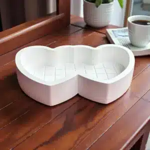 Çift Kalpli Dekoratif Tabak ve Sunumluk: Sevginin Zarif Formu