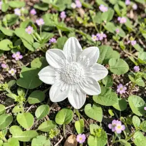 Papatya Figürlü Obje Süsü: Dekoratif Aplik