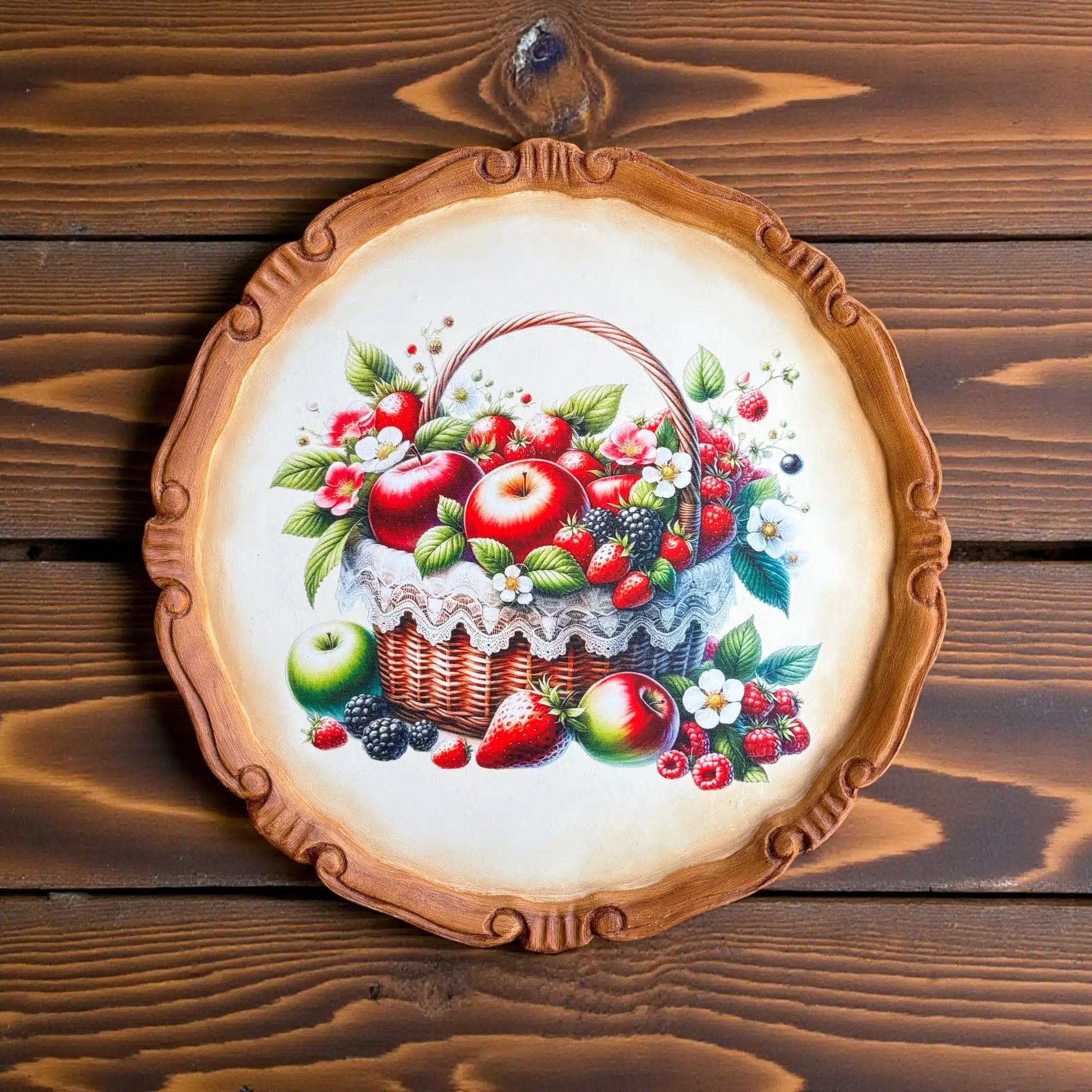 Meyve Sepeti Desenli Dekoratif Polyester Tabak: Evinize Doğanın Bereketini Taşıyın 2 Meyve Sepeti Desenli Dekoratif Polyester Tabak: Evinize Doğanın Bereketini Taşıyın