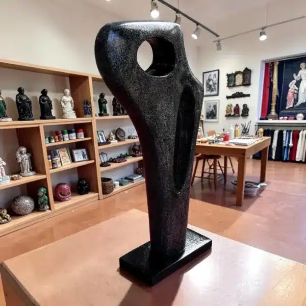 Atölye Kiraz Iki Delikli Parıltılı Siyah Gümüş Detaylı Modern Soyut Sanat Heykeli Arka Gövde Yapısı