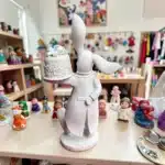 Pasta Tutan Erkek Tavşan