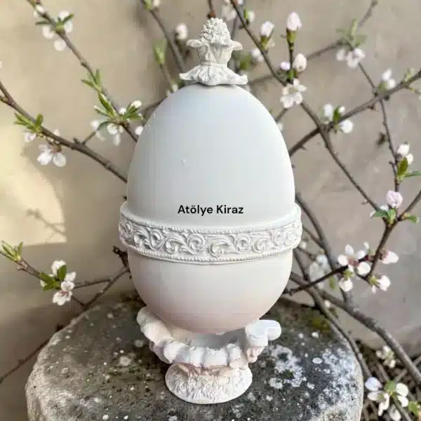 Saray Stili Dekoratif Yumurta: Evinizde İhtişamlı Ve Klasik Bir Esinti
