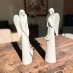 Kalpli ve Kuşlu İkili Melek Biblosu: Evinize Saf Sevgi ve Huzur Taşıyan Anlamlı Tasarım
