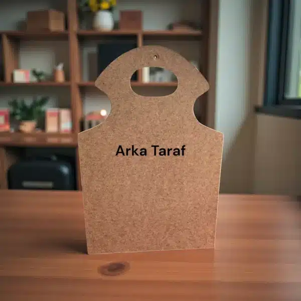 Delikli Ahşap Kapı Önü Kutusu: Apartman Hayatının Şık Düzenleyicisi