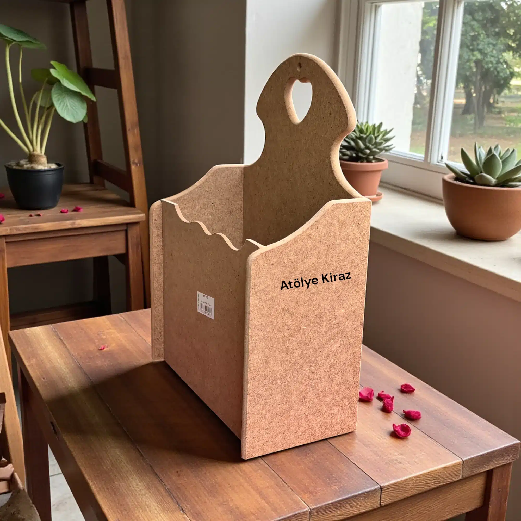 Tek Kalpli Ham Ahşap Kapı Önü Kutusu: Kapınızdaki Sıcak Karşılama 3 Tek Kalpli Ham Ahşap Kapı Önü Kutusu: Kapınızdaki Sıcak Karşılama