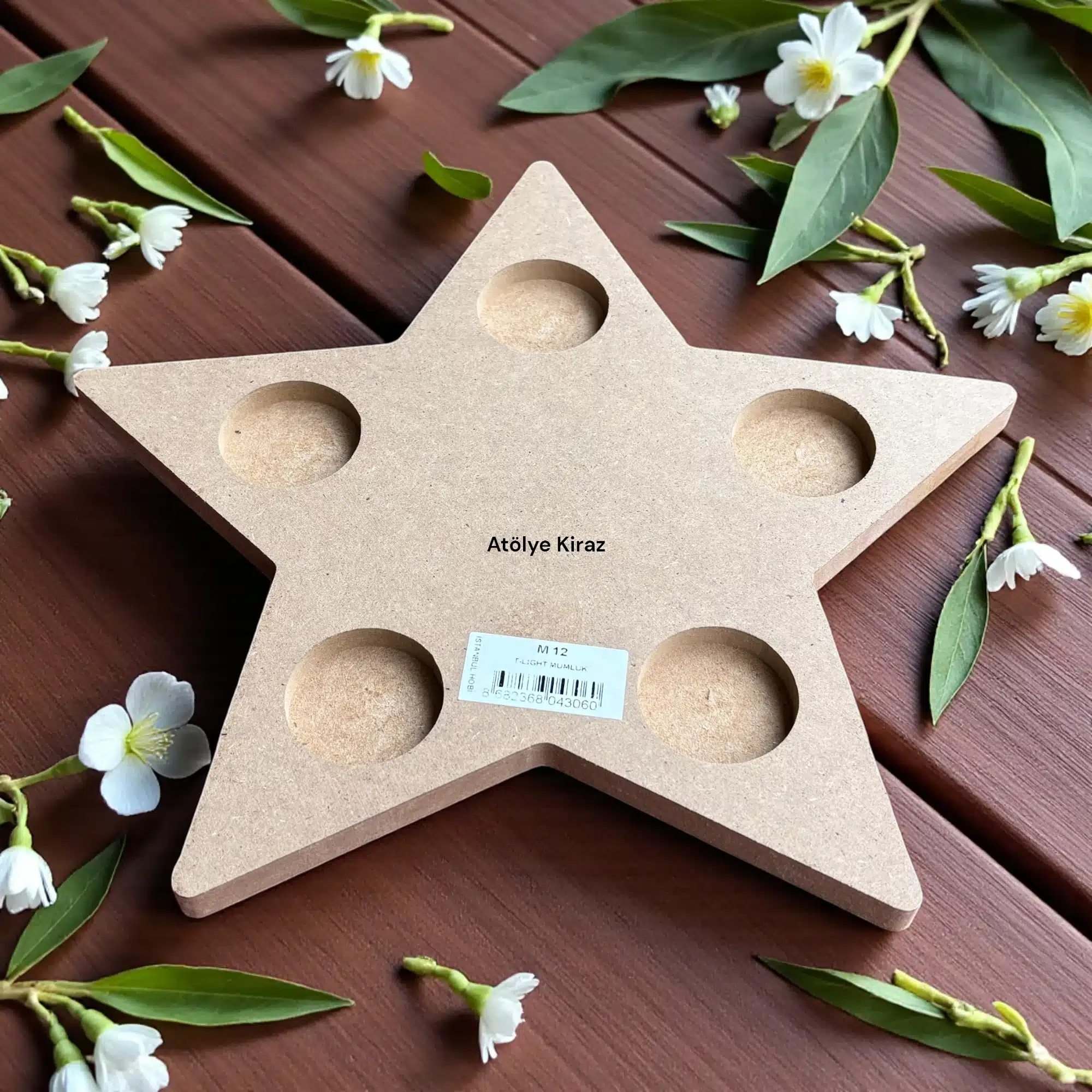 Yıldız Figürlü Ham Ahşap 5'li Tealight Mumluk: Gecenizi Aydınlatan Gökyüzü Işıltısı 3 Yıldız Figürlü Ham Ahşap 5'li Tealight Mumluk: Gecenizi Aydınlatan Gökyüzü Işıltısı