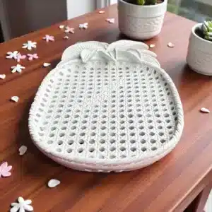 Hasır Görünümlü Dekoratif Ananas Tepsi: Tropikal Esinti Sunumluğu 4 Hasır Görünümlü Dekoratif Ananas Tepsi: Tropikal Esinti Sunumluğu