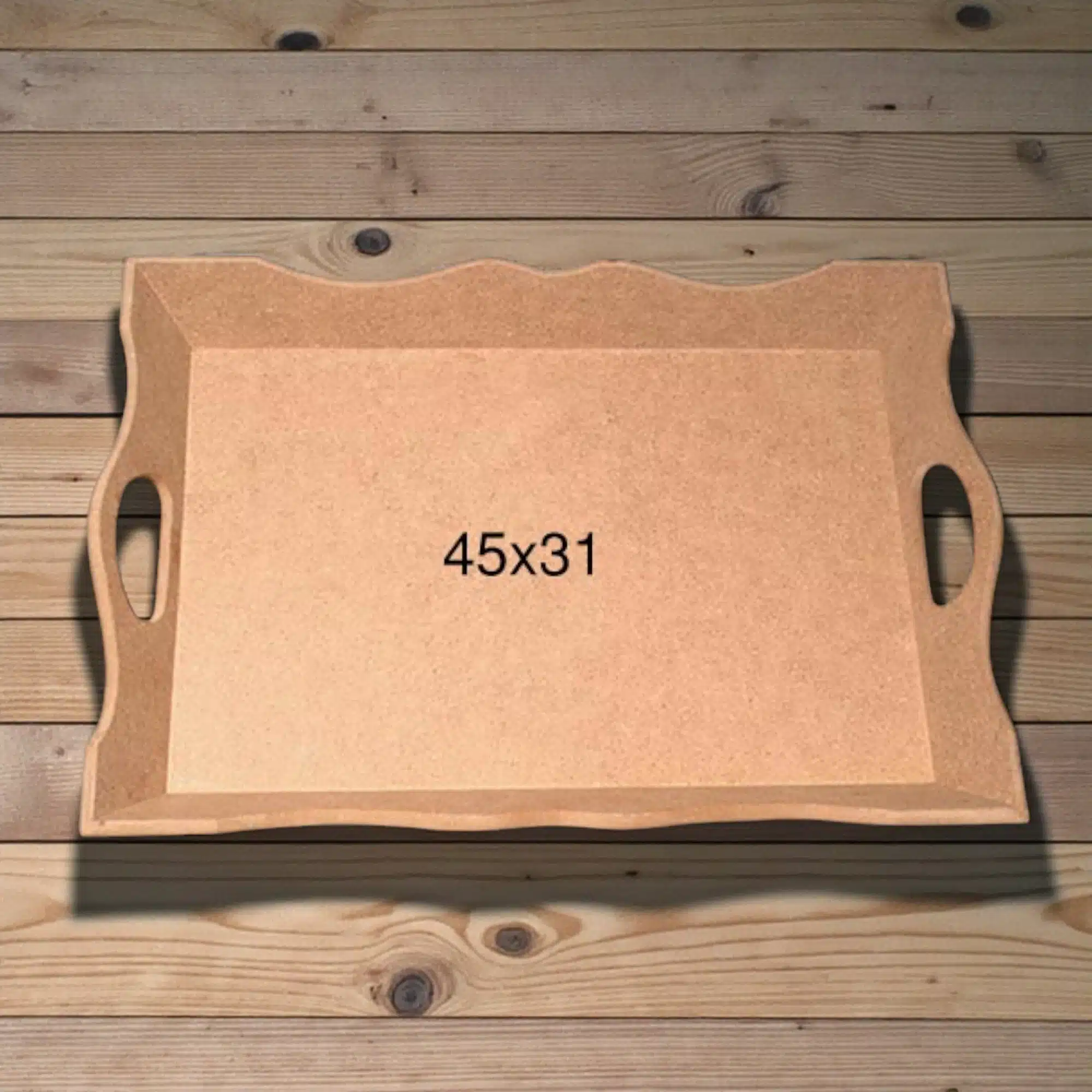 Dalgalı Kenar Ahşap Tepsi: Dekoratif Ev ve Mutfak Dekoru