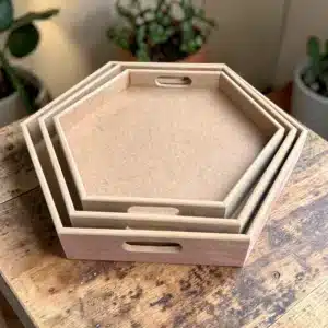 Üçlü Altıgen Tepsi Seti: Modern ve Şık Sunumların Geometrik Zarafeti