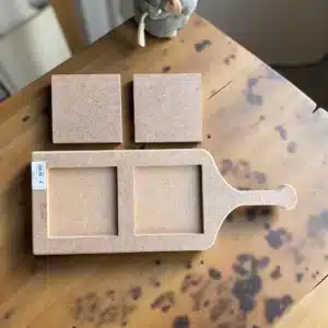 İki Karolu Ahşap Sunumluk: Kahve ve İkramlıklarınız İçin Şık Bir Zemin