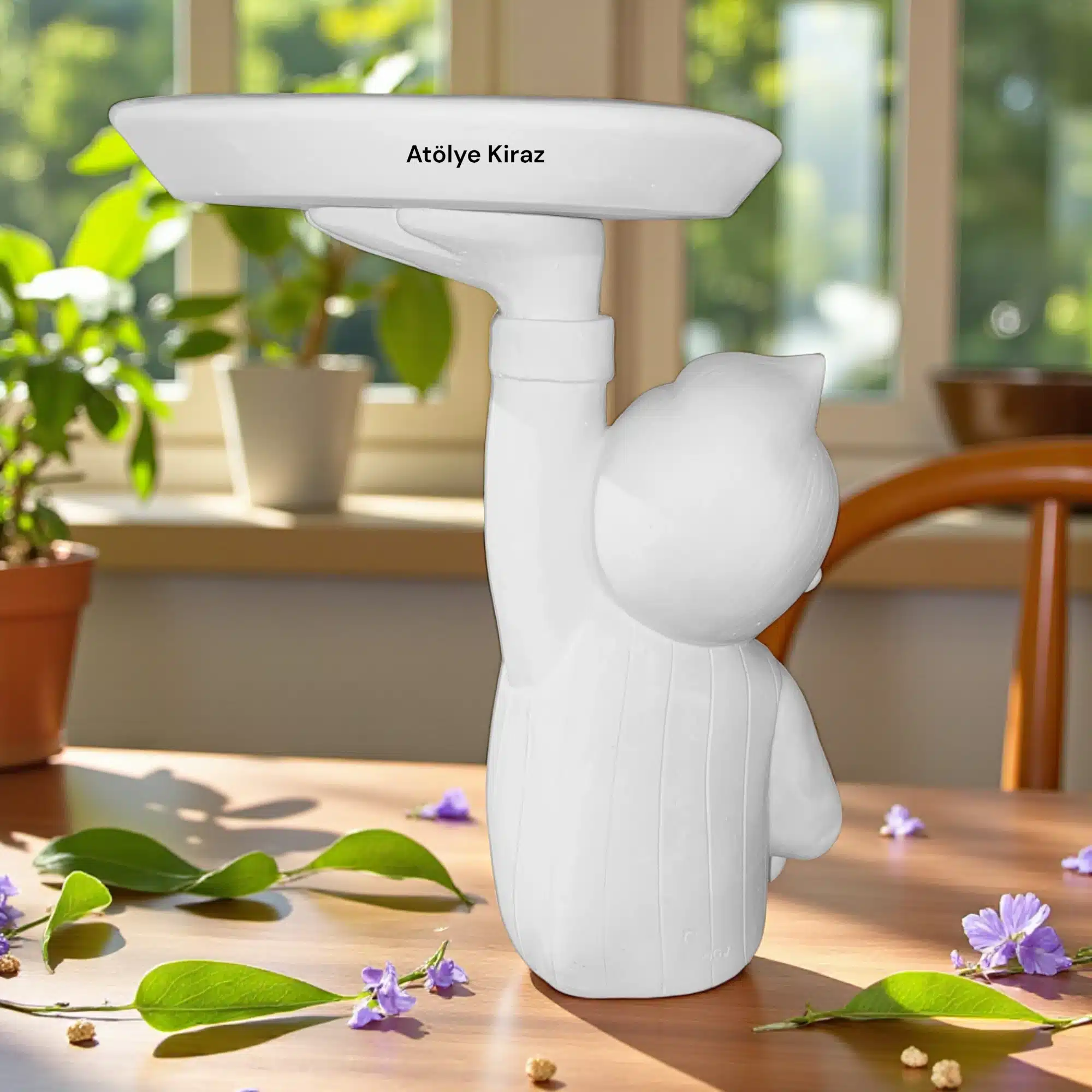 Tepsili Şef Aşçı Heykeli: Sunumlu Mutfak ve Cafe Dekoru 7 Tepsili Şef Aşçı Heykeli: Sunumlu Mutfak ve Cafe Dekoru