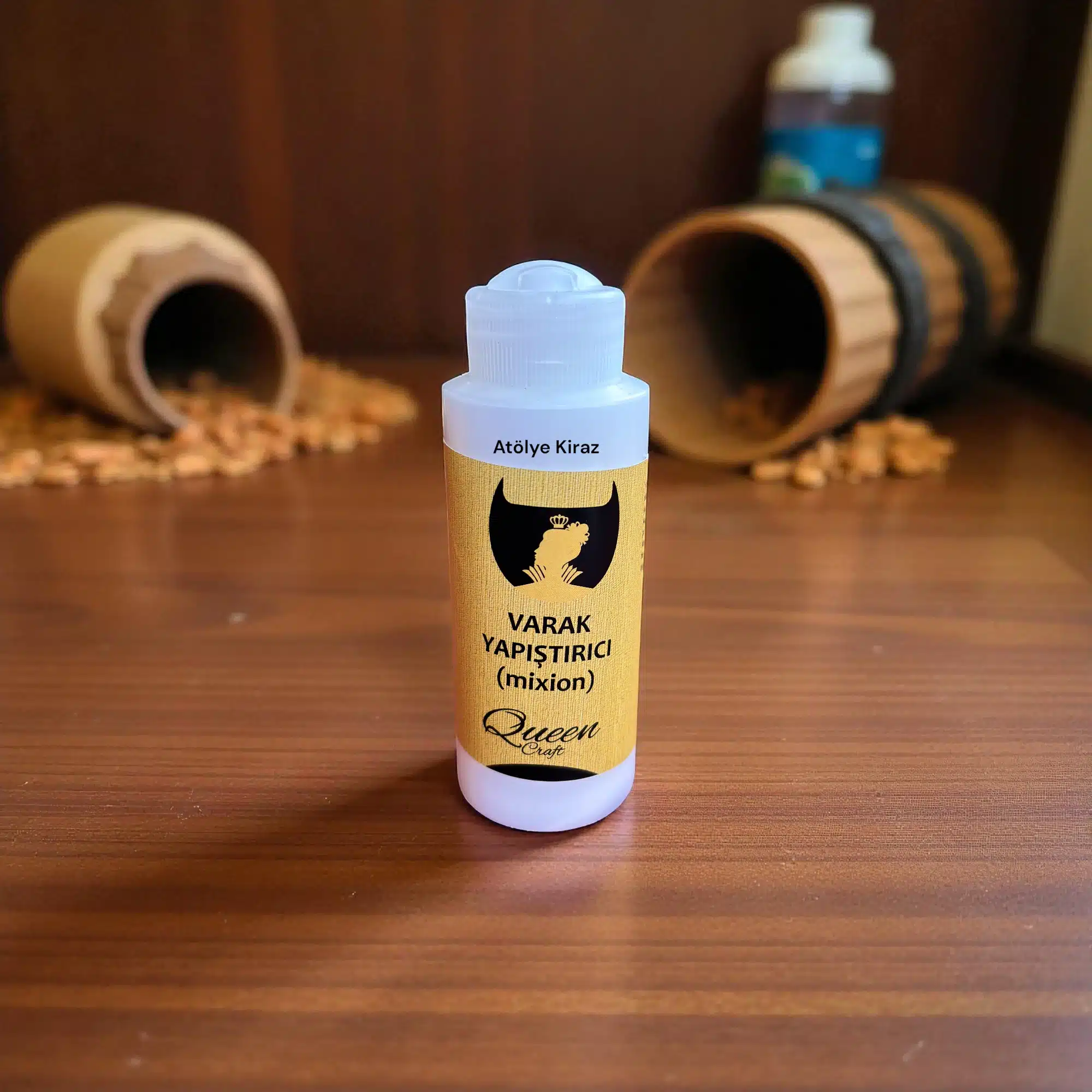 Queen Craft Varak Yapıştırıcısı Mixion : Su Bazlı Yaprak Varak Tutkalı | 120 ml 1 Queen Craft Varak Yapıştırıcısı Mixion : Su Bazlı Yaprak Varak Tutkalı | 120 ml