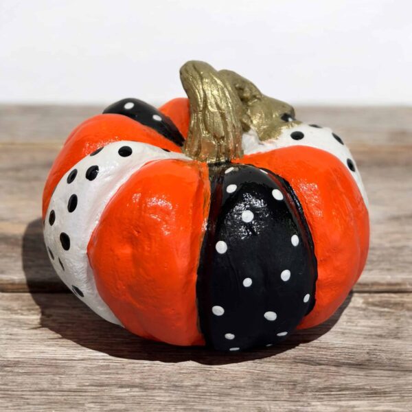 Dekorlanmış Bal Kabağı Figürlü Heykel: Dekoratif Halloween Dekoru - Görsel 2