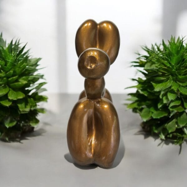 Dekoratif Bronz Renk Balon Köpek Heykel – 30x11x28 cm | Modern Sanat Tarzı Ev ve Ofis Aksesuarı - Görsel 3