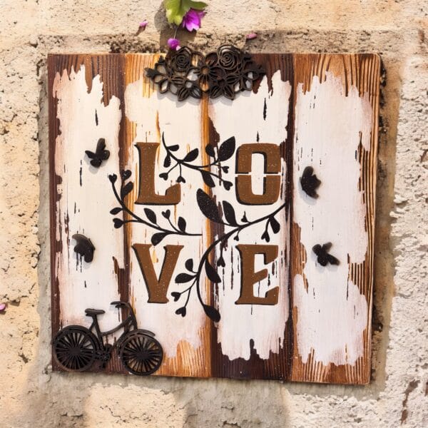 Dekoratif Boyanmış Ahşap Eskitme "Love" Duvar Panosu - 39,5x39,5 cm - Görsel 2