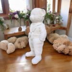 Fularlı Teddy Ayıcık Heykeli: Dekoratif Ev ve Bahçe Dekoru - Görsel 3