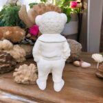 Fularlı Teddy Ayıcık Heykeli: Dekoratif Ev ve Bahçe Dekoru - Görsel 4