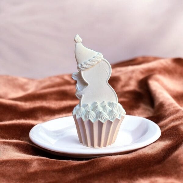 Yılbaşı Temalı Aytaşı Cupcake Figürü – Boyanabilir Dekoratif Obje 14x7x7 cm - Görsel 4