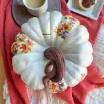 Dekoreli Sonbahar Kabak Heykeli: Dekoratif Halloween Dekoru - Görsel 8