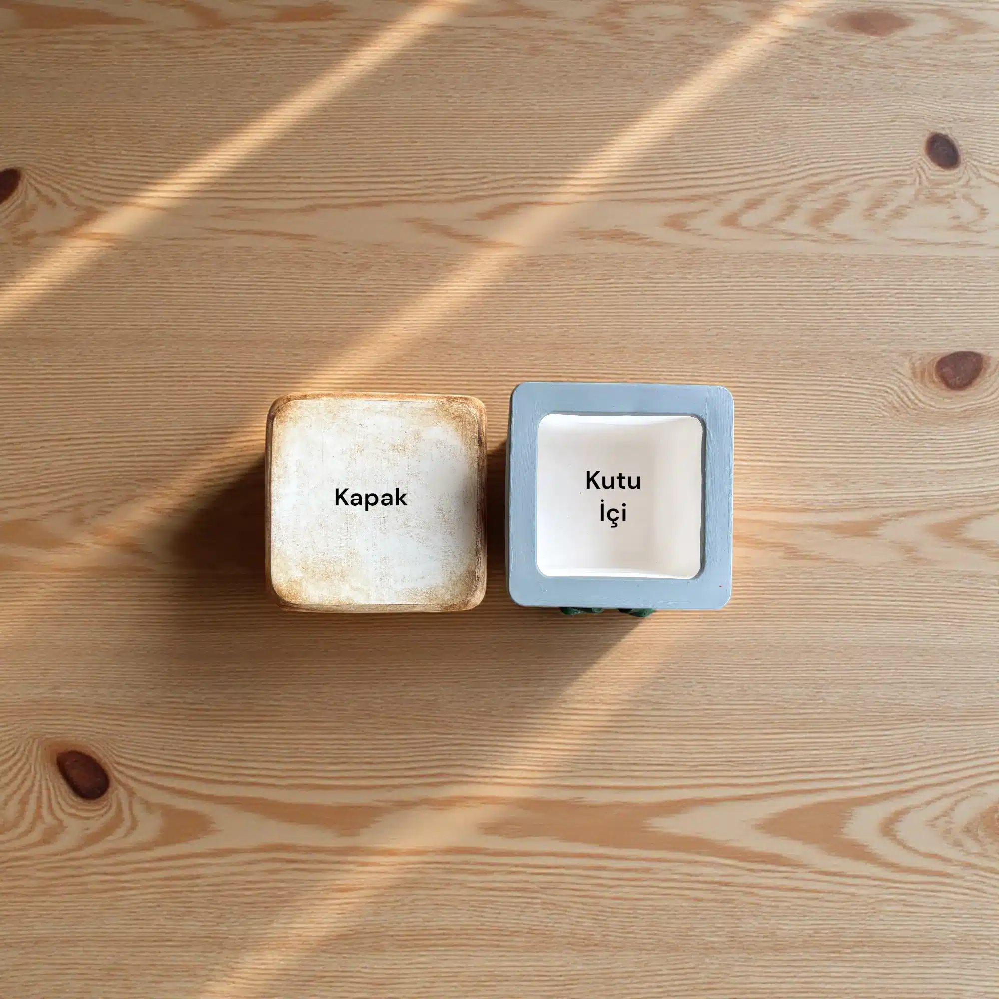 El Boyaması Baca Kutusu : Yılbaşı Temalı Dekoratif Figür 6 El Boyaması Baca Kutusu : Yılbaşı Temalı Dekoratif Figür