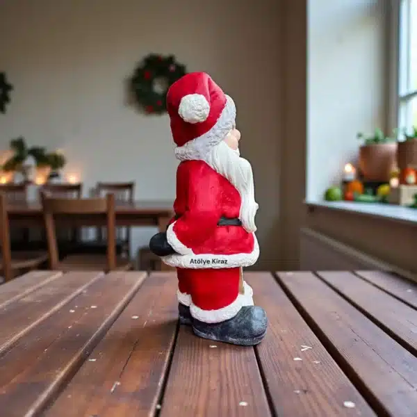 Welcome Levhası Tutan Noel Baba Heykeli : El Boyaması Yılbaşı Dekoru
