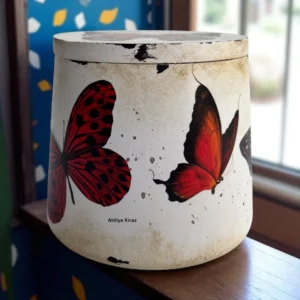 Kelebek Desenli Dekoratif Kutu