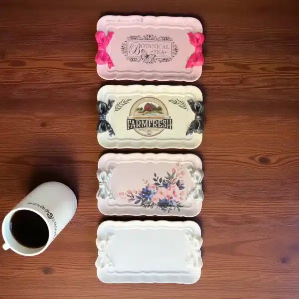 El Boyaması Fiyonklu Tepsi : Vintage Mini Servis Ve Takı Tepsisi- Dekorlanmış Çeşitler