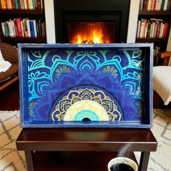 Mandala Desenli Ahşap Tepsi