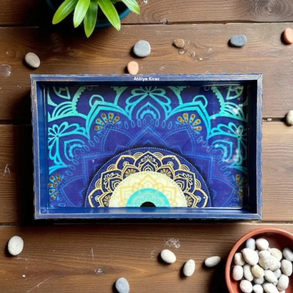 Mandala Desenli Ahşap Tepsi