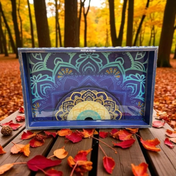 Mandala Desenli Ahşap Tepsi
