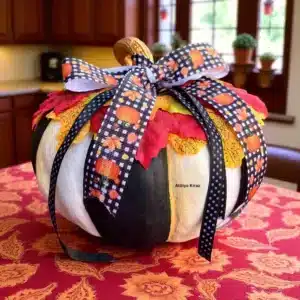 El Boyaması Polyester Kabak | Sonbahar ve Halloween Figürü | 19x19x15 cm 11 El Boyaması Polyester Kabak | Sonbahar ve Halloween Figürü