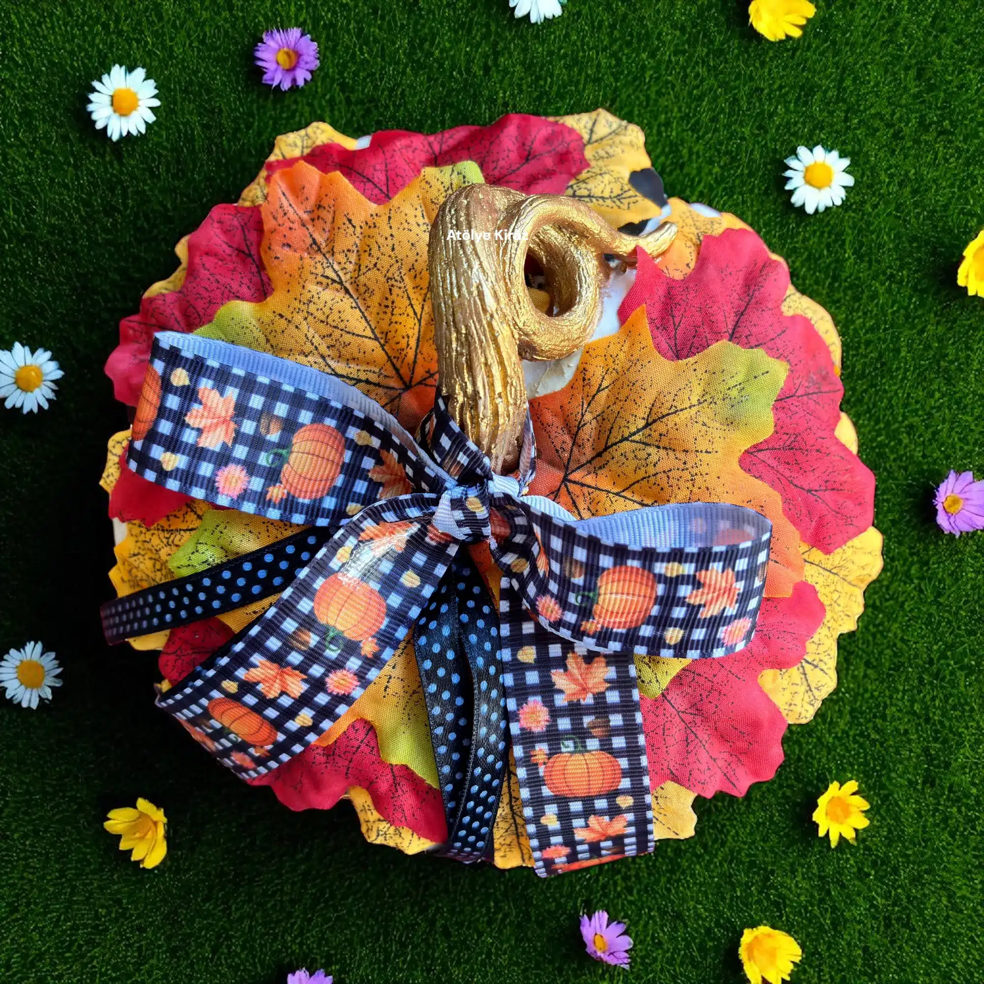 El Boyaması Polyester Kabak | Sonbahar ve Halloween Figürü | 19x19x15 cm 9 El Boyaması Polyester Kabak | Sonbahar ve Halloween Figürü