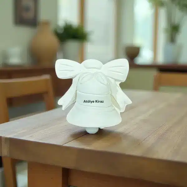 Fiyonklu Çan Figürü : Küçük Dekoratif Obje