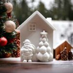 Noel Babalı Yılbaşı Evi: Dekoratif Yılbaşı Objesi