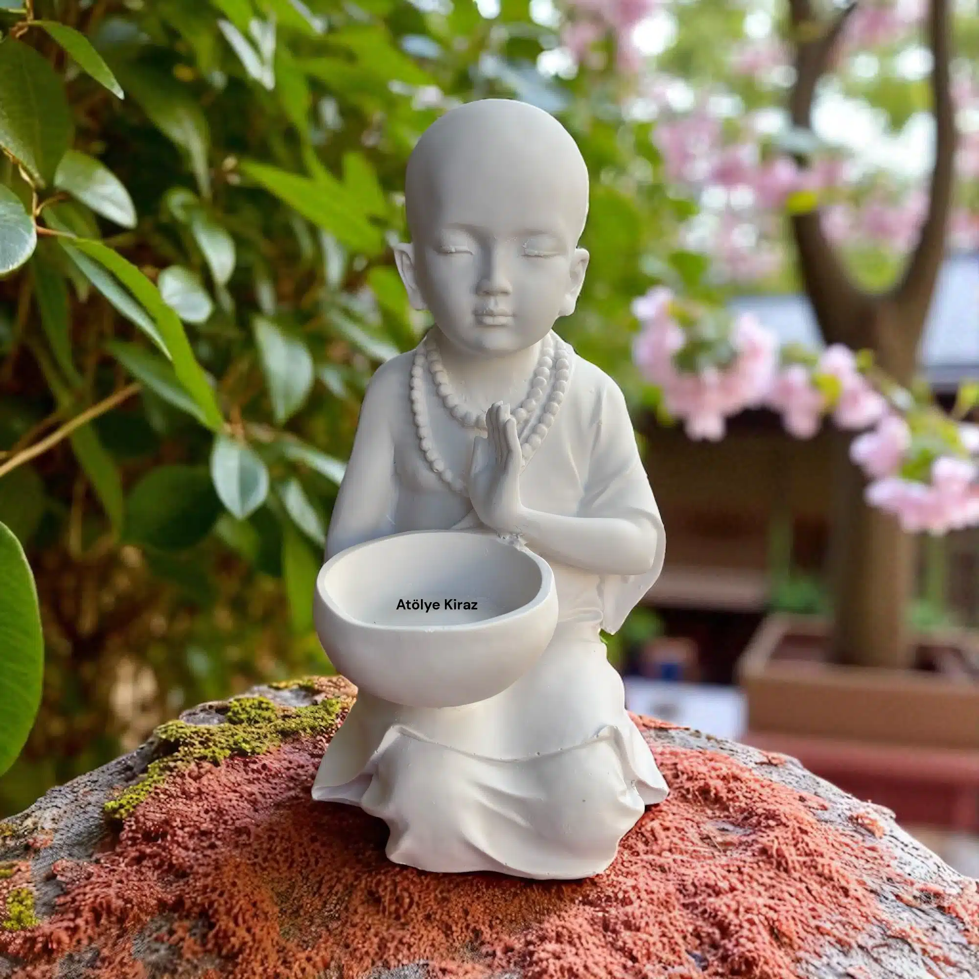 Ham Polyester Meditasyon Heykeli : Genç Keşiş Figürü - (18x18x34 cm) 2 Ham Polyester Meditasyon Heykeli : Genç Keşiş Figürü