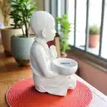 Ham Polyester Meditasyon Heykeli : Genç Keşiş Figürü
