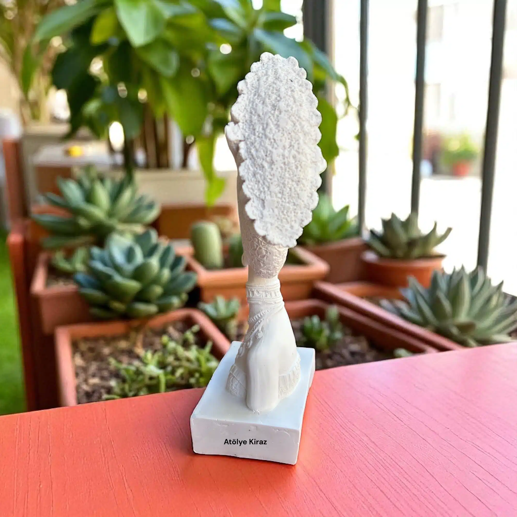 Ham Polyester Afrikalı Kadın Heykeli | Dekoratif Sanat Büstü | 8,5x12,5x30 cm | HYK334 9 Ham Polyester Afrikalı Kadın Heykeli