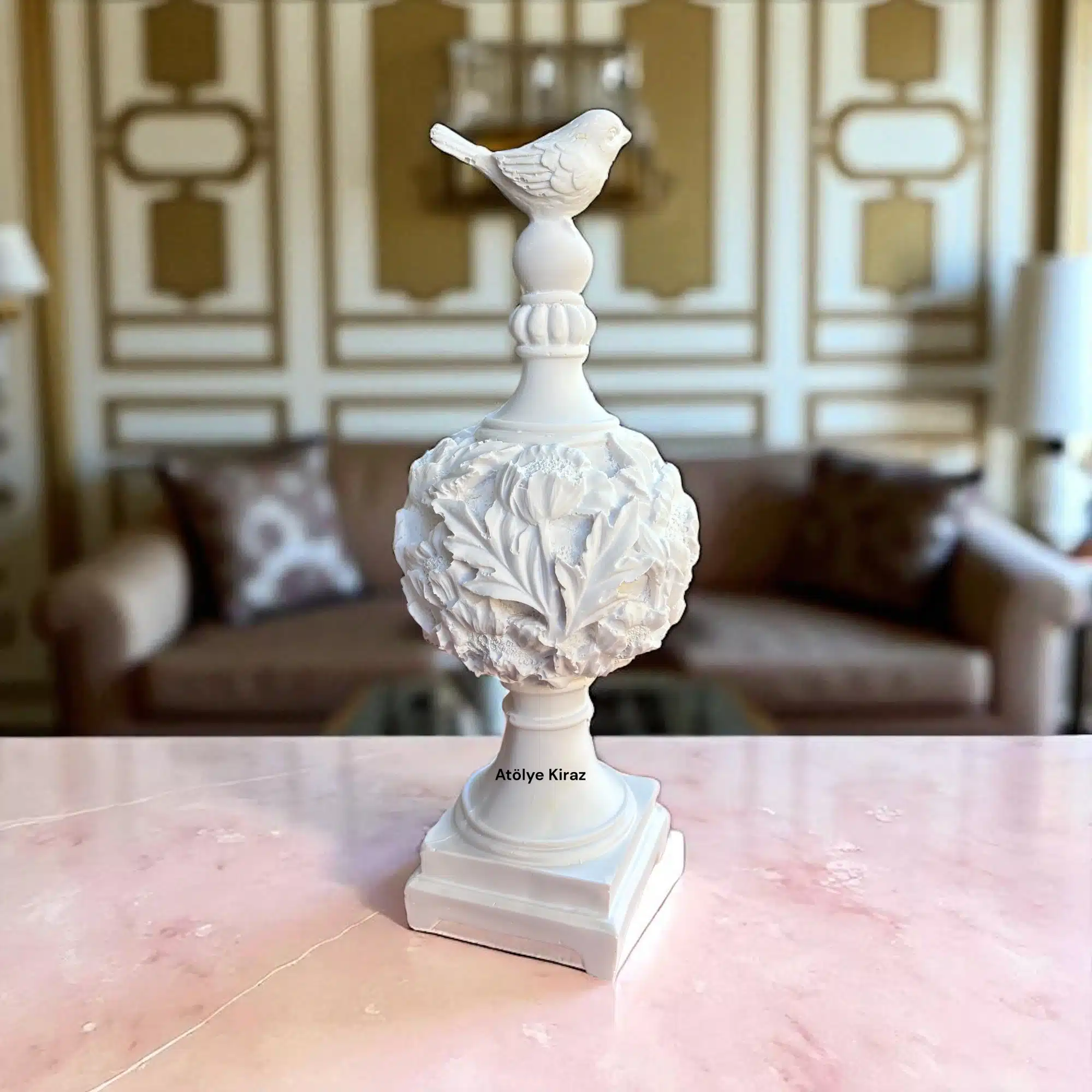 Kaideli Kuşlu Biblo : Ev Dekoru ve Dekoratif Heykel (12x12x31 cm) 6 Kaideli Kuşlu Biblo