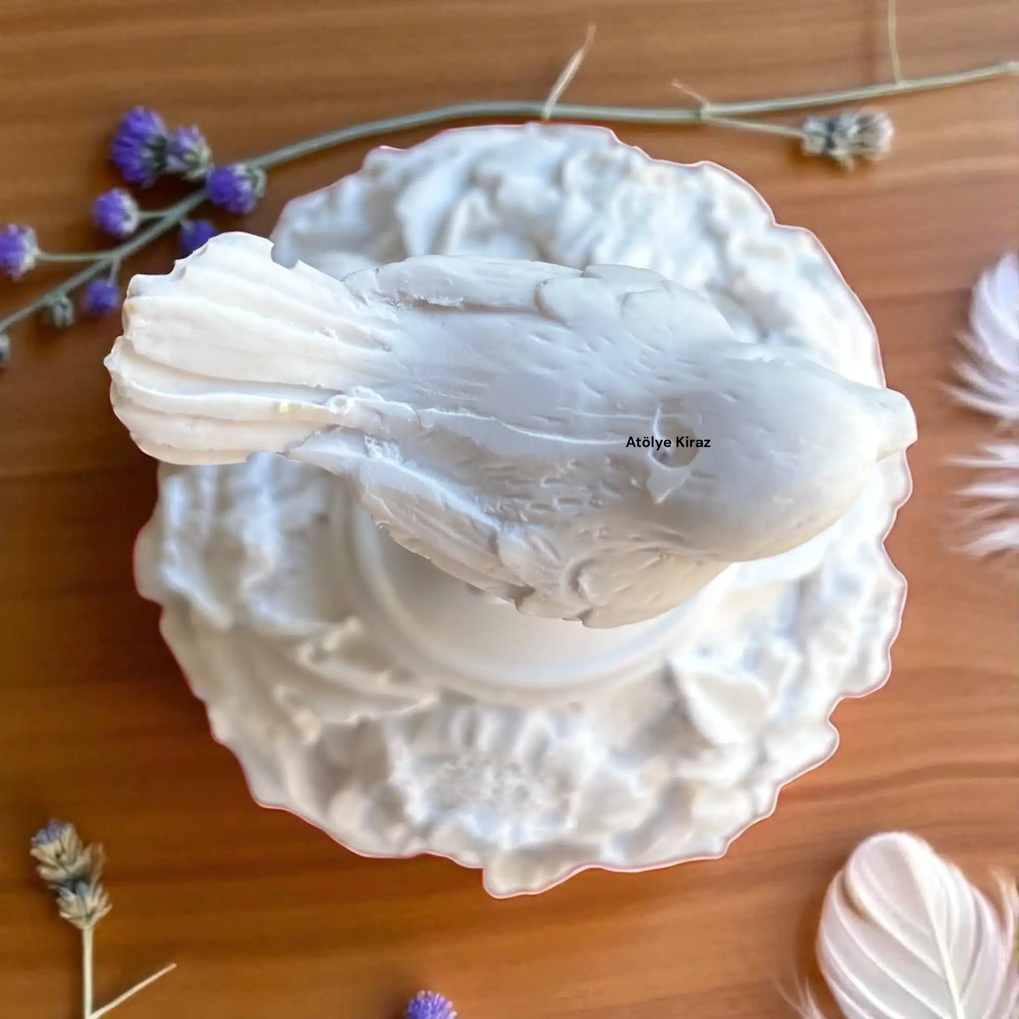 Kaideli Kuşlu Biblo : Ev Dekoru ve Dekoratif Heykel (12x12x31 cm) 7 Kaideli Kuşlu Biblo