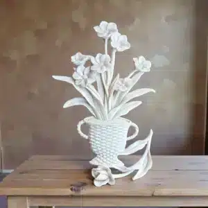 Çiçek Sepeti Duvar Süsü: Beyaz Kabartma Dekoratif Pano 4 Çiçek Sepeti Duvar Süsü: Beyaz Kabartma Dekoratif Pano