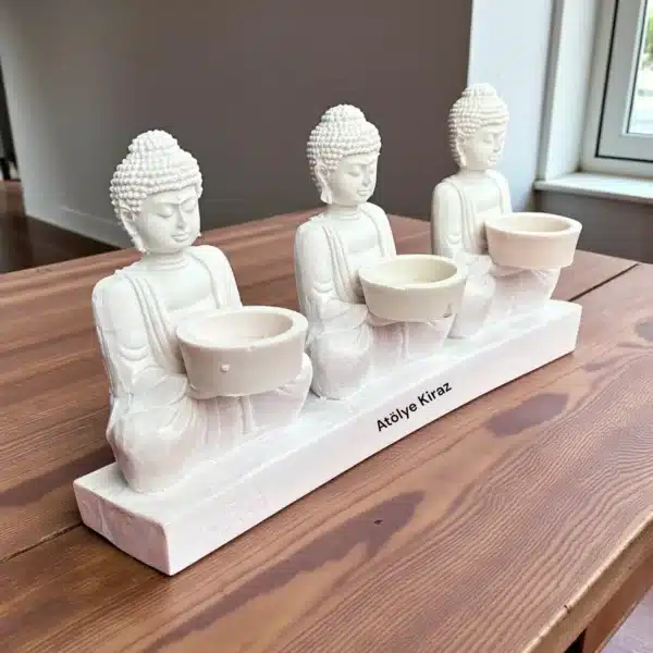 Üçlü Buda Figürlü Dekoratif Mumluk: Zen Ve Meditasyon Objesi