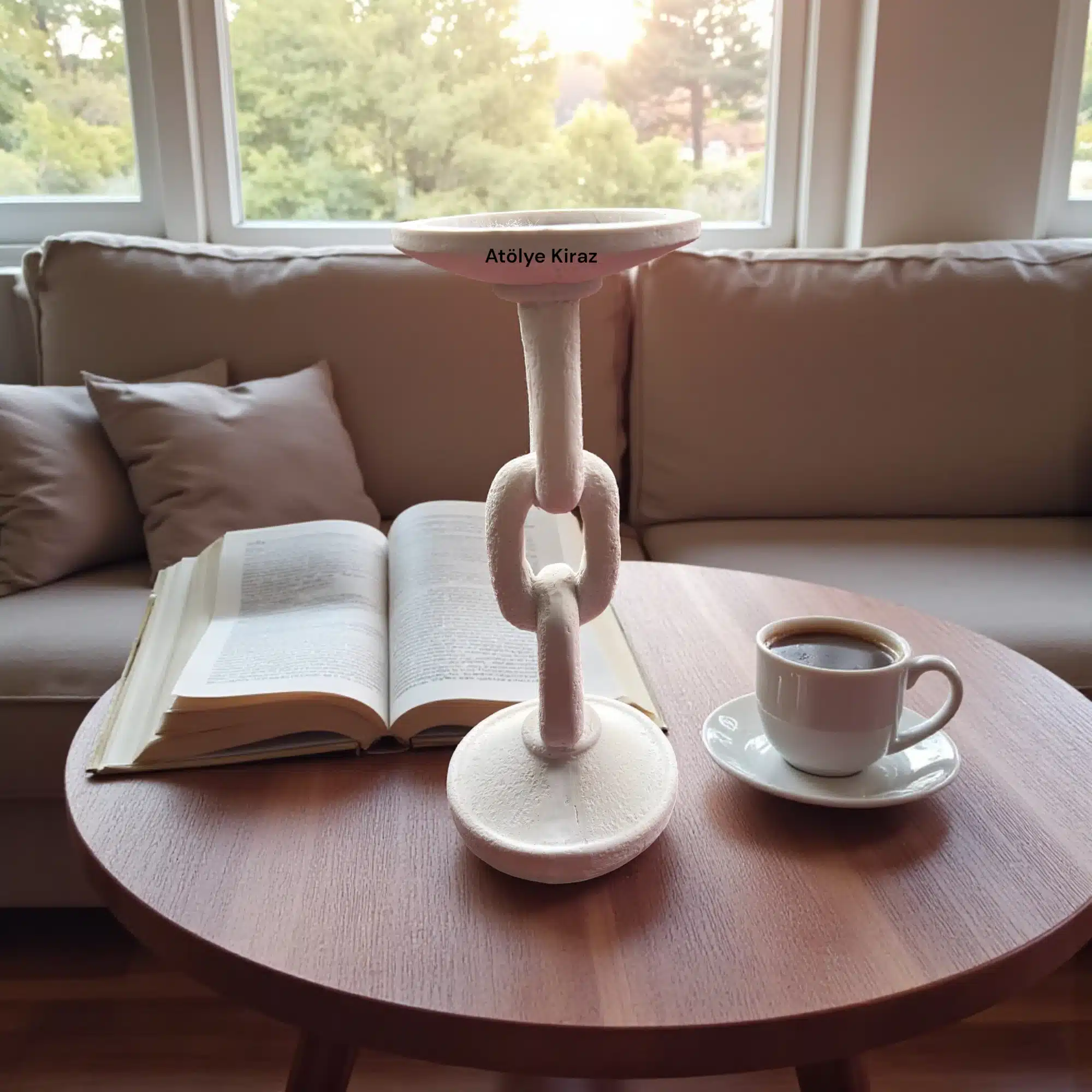 Zincir Figürlü Mumluk Seti : Boyanabilir Modern Sanat Dekoru 2 Zincir Figürlü Mumluk Seti : Boyanabilir Modern Sanat Dekoru | Büyük Tabanlı