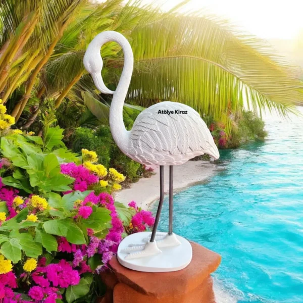 Metal-Ayakli-Flamingo-Figürü