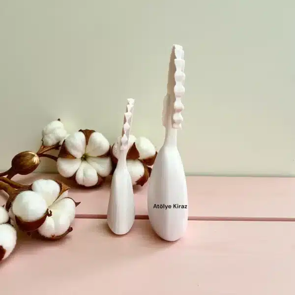 Ham Polyester Yelpaze Saçlı Kadın Heykeli : Modern Sanat Temalı Büst Seti