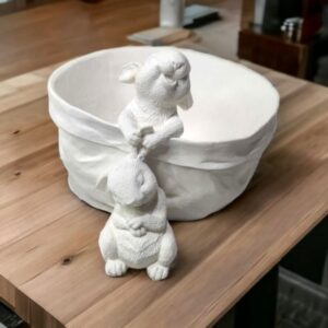 Yaramaz Tavşanlı Saksı 13x19x17 cm